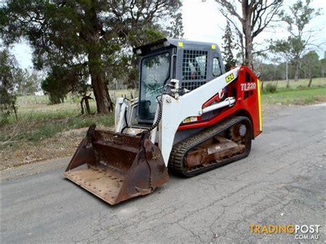 what is the weight on techusia tl220 skid steer|Takeuchi TL220 Multi Terrain Loader .